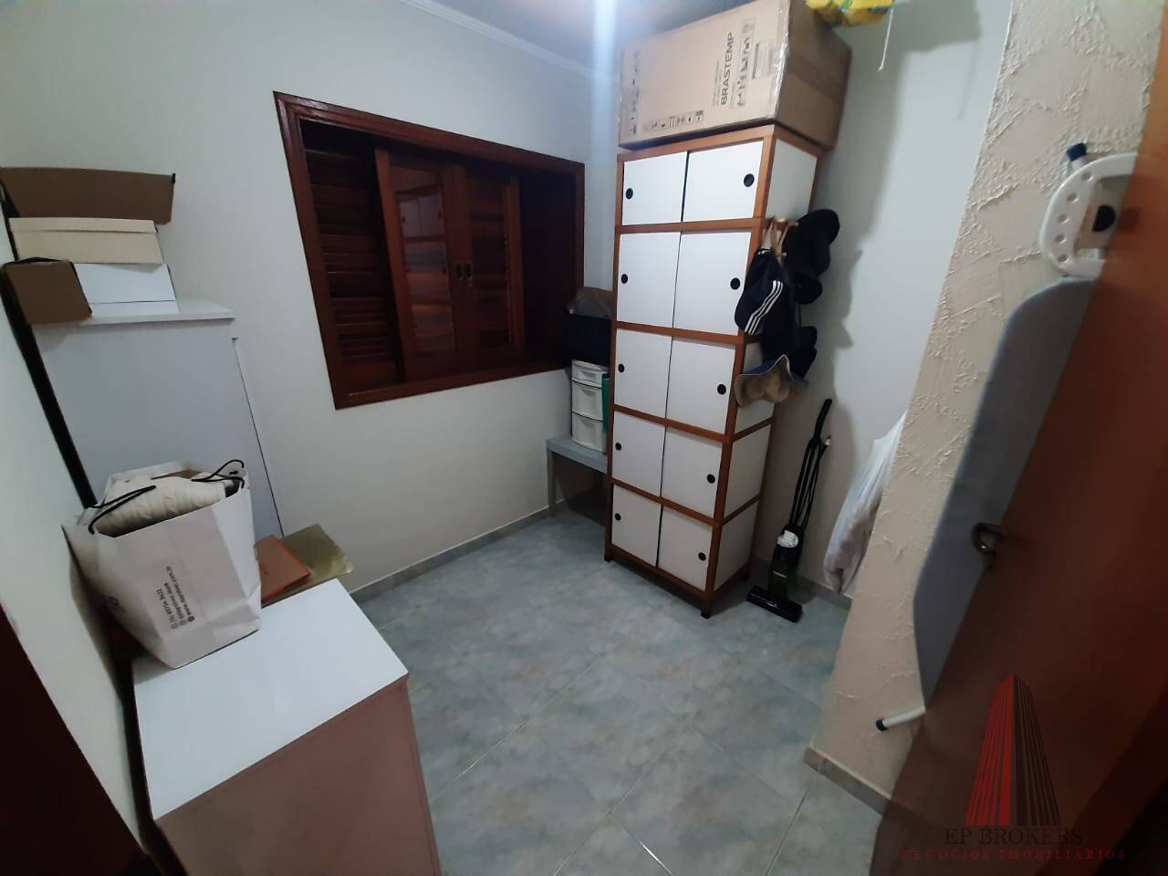 Casa à venda com 4 quartos, 338m² - Foto 26