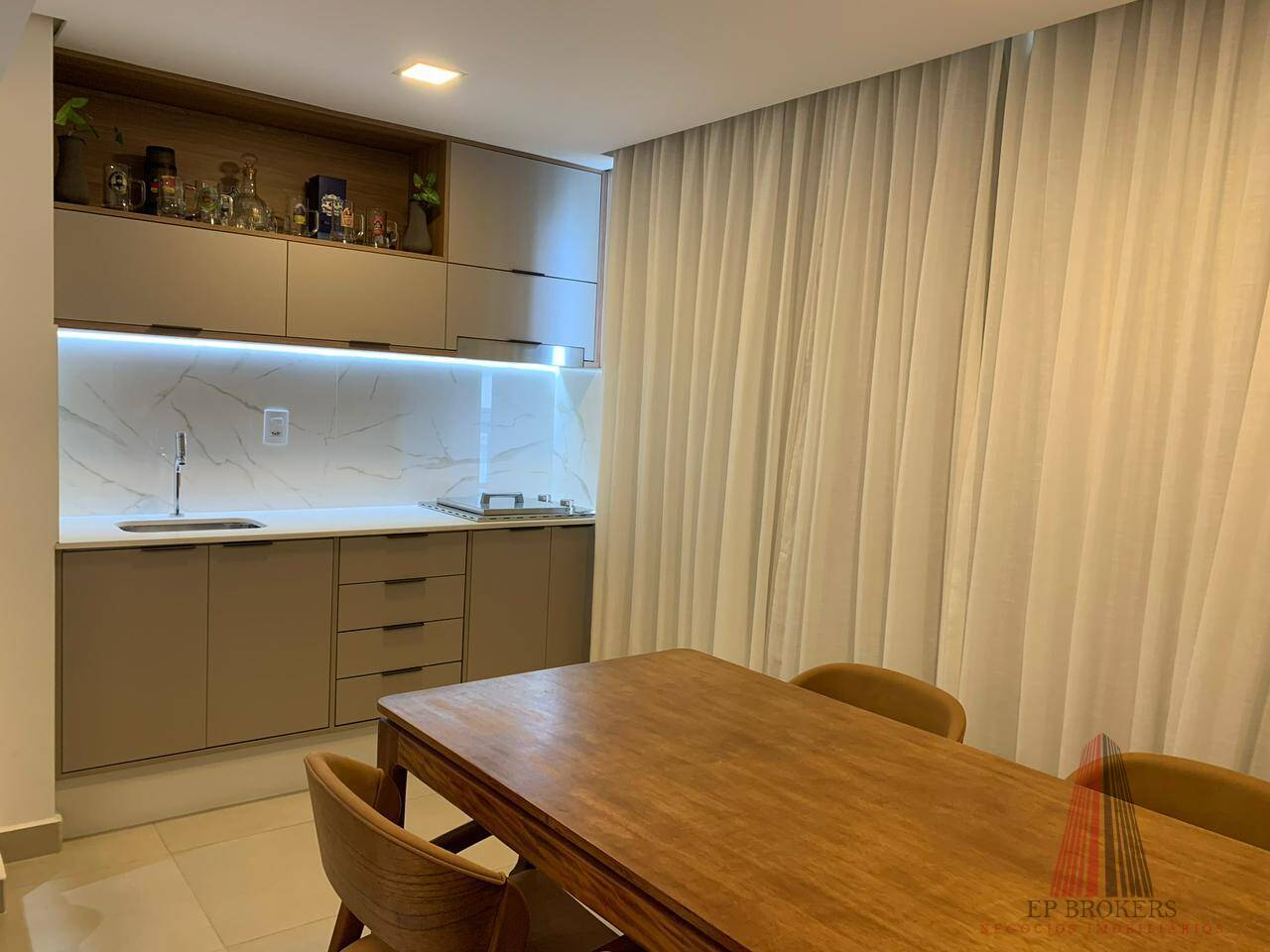 Apartamento à venda com 3 quartos, 103m² - Foto 8