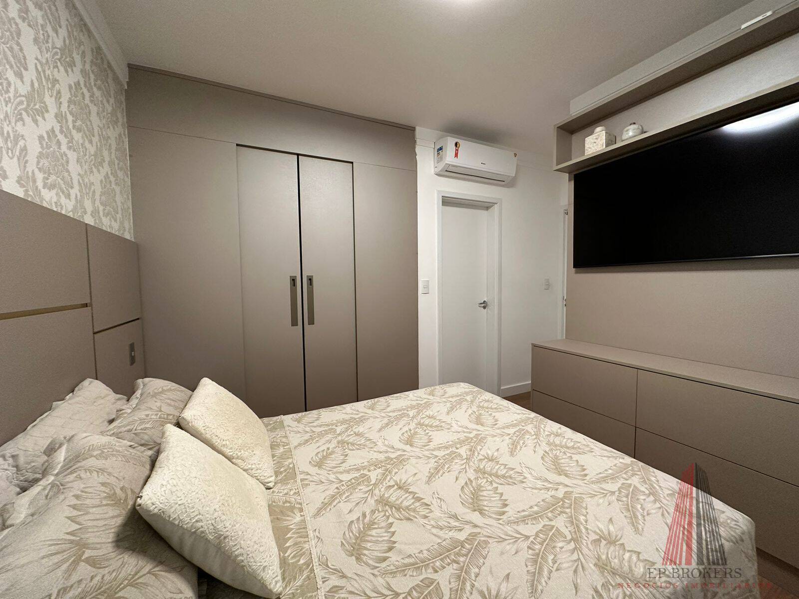 Apartamento à venda com 3 quartos, 103m² - Foto 14