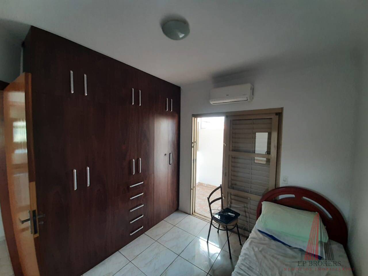 Casa à venda com 3 quartos, 126m² - Foto 9