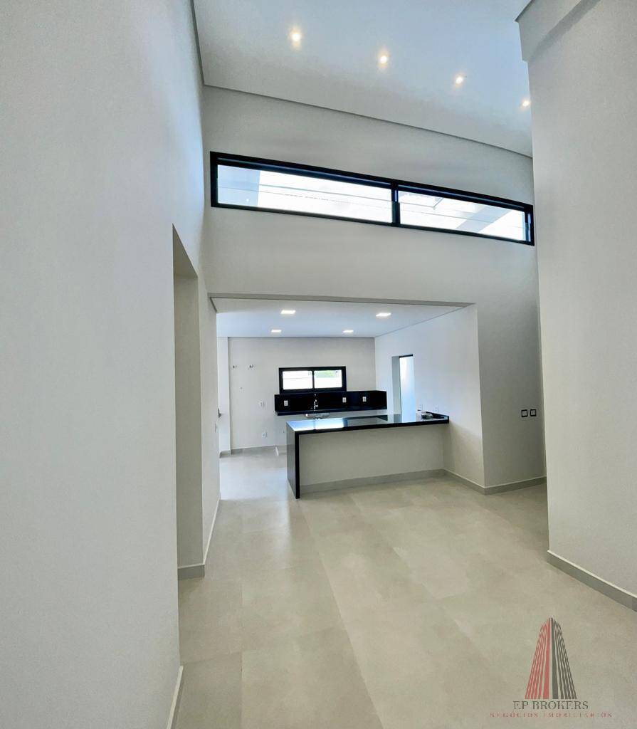 Casa à venda com 3 quartos, 200m² - Foto 3