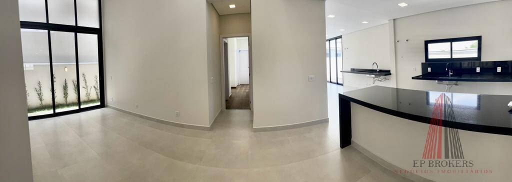 Casa à venda com 3 quartos, 200m² - Foto 2