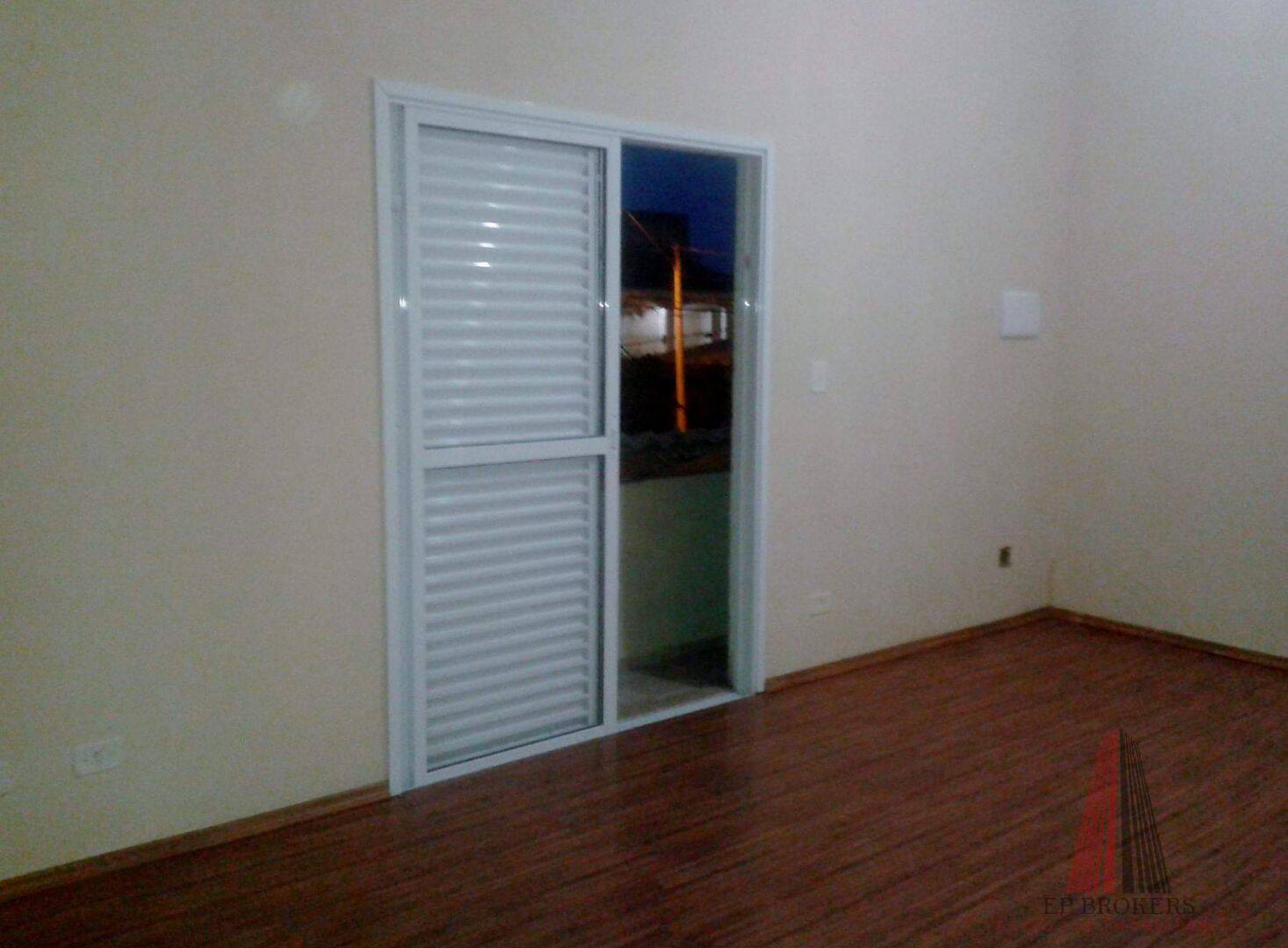 Casa à venda com 2 quartos, 203m² - Foto 9