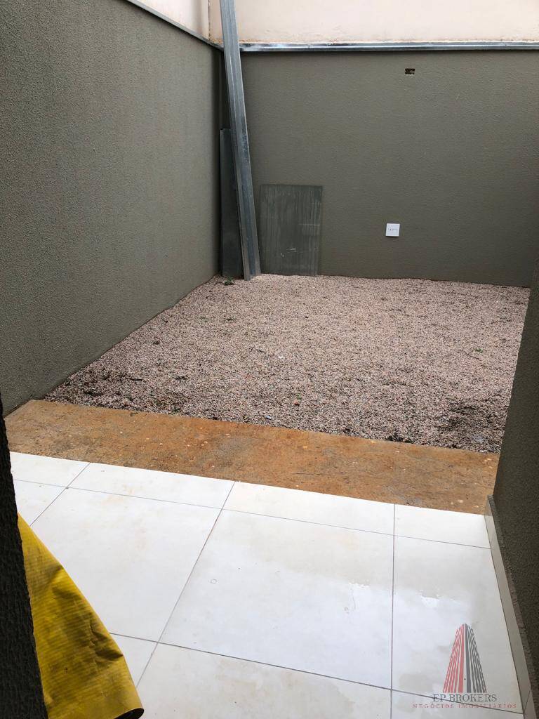 Casa à venda com 2 quartos, 82m² - Foto 7