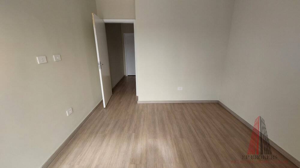 Casa à venda com 2 quartos, 68m² - Foto 10