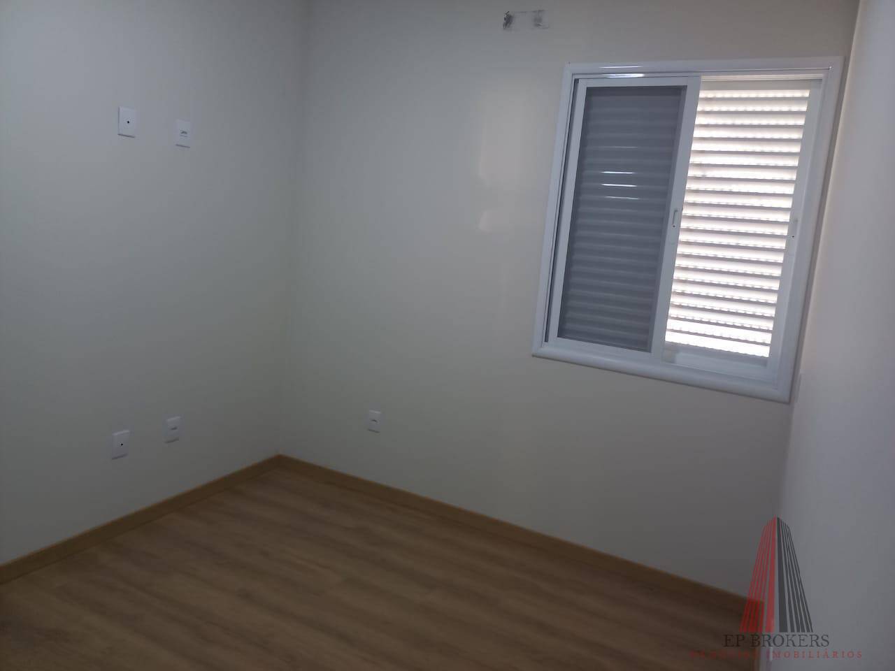 Casa à venda com 3 quartos, 168m² - Foto 8