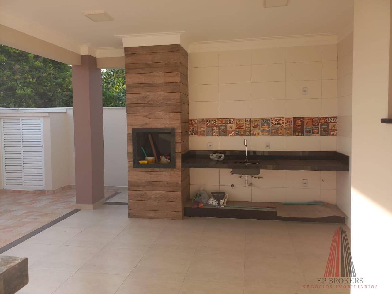 Casa à venda com 3 quartos, 168m² - Foto 11