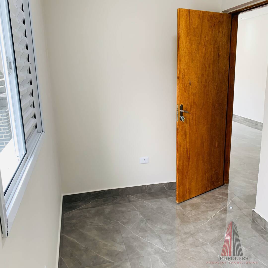 Casa à venda com 3 quartos, 93m² - Foto 11