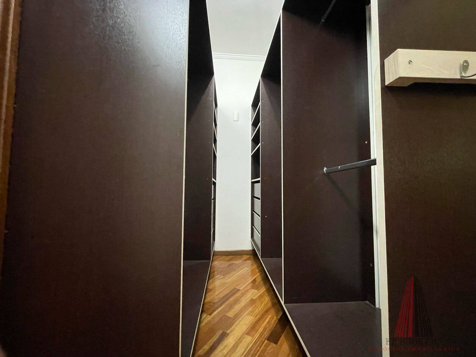 Sobrado à venda com 4 quartos, 460m² - Foto 19