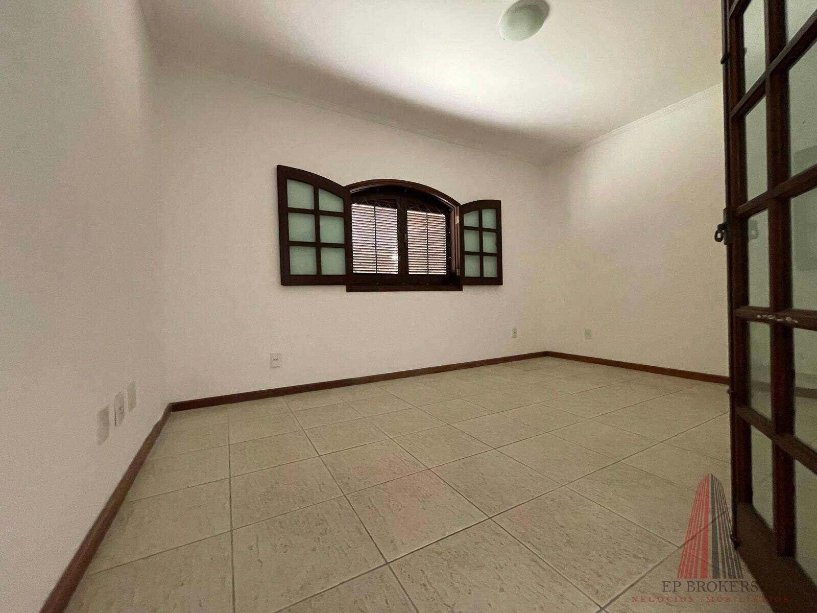 Sobrado à venda com 4 quartos, 460m² - Foto 25