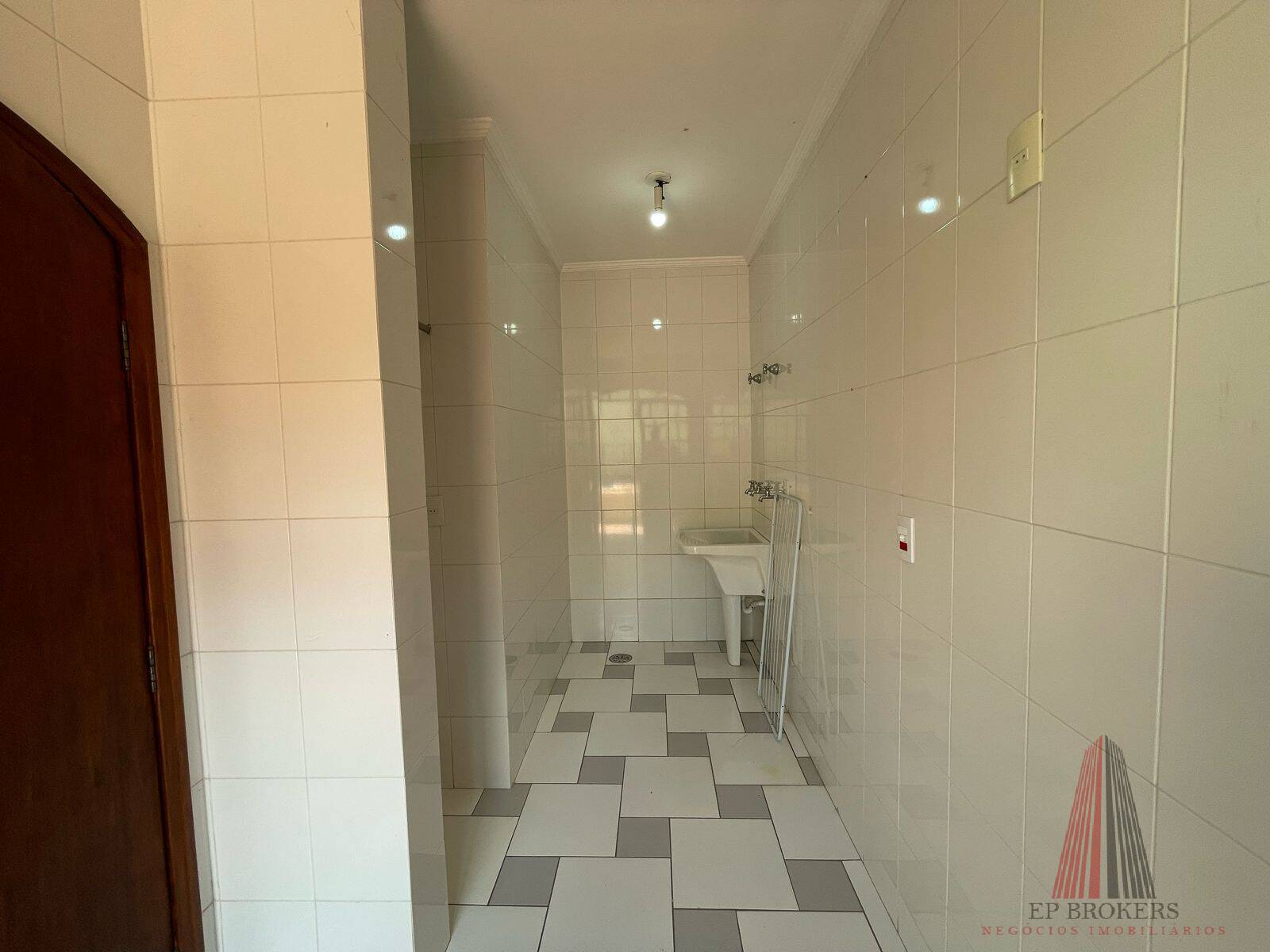 Sobrado à venda com 4 quartos, 460m² - Foto 27