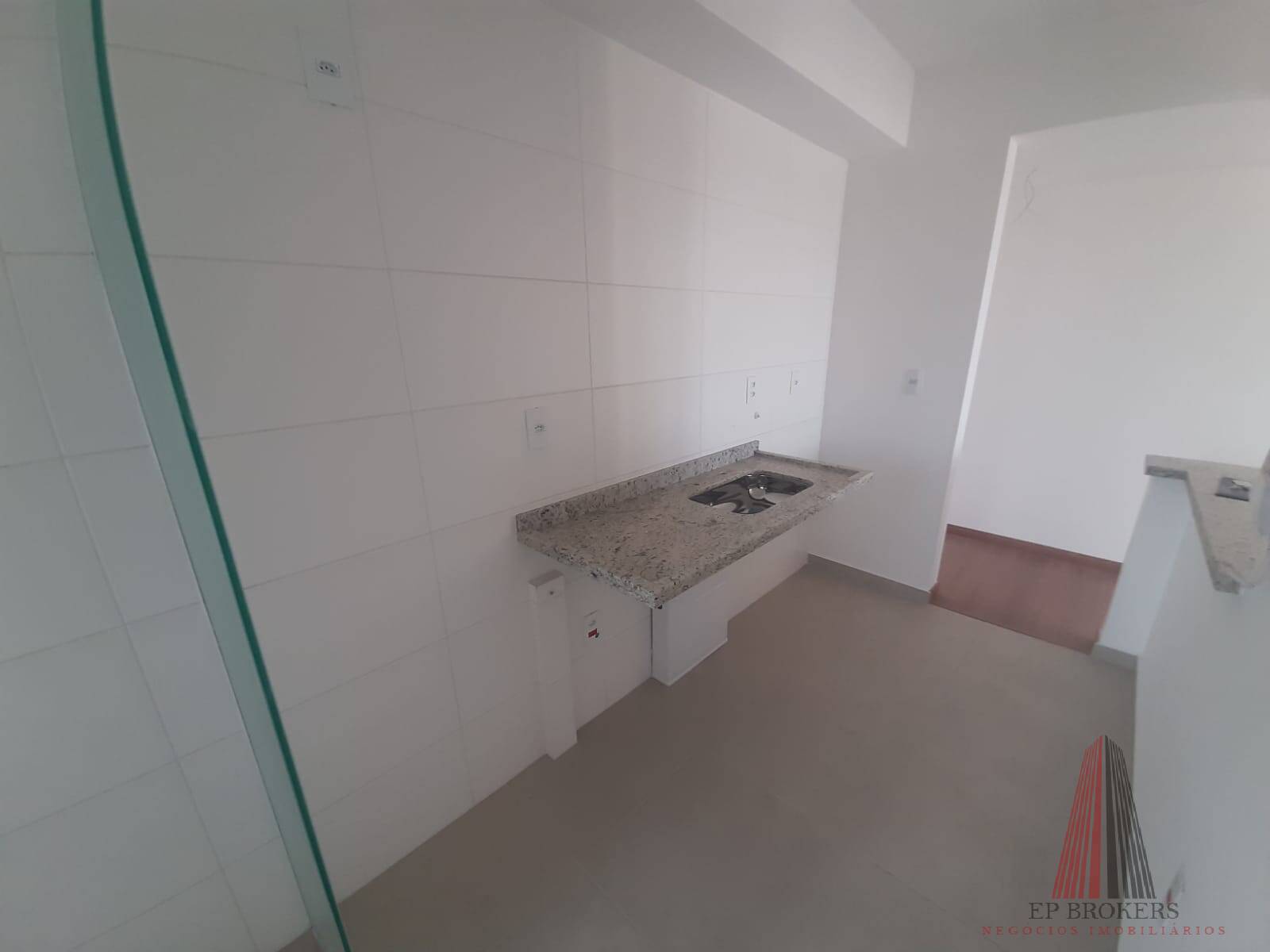 Apartamento à venda com 2 quartos, 62m² - Foto 5