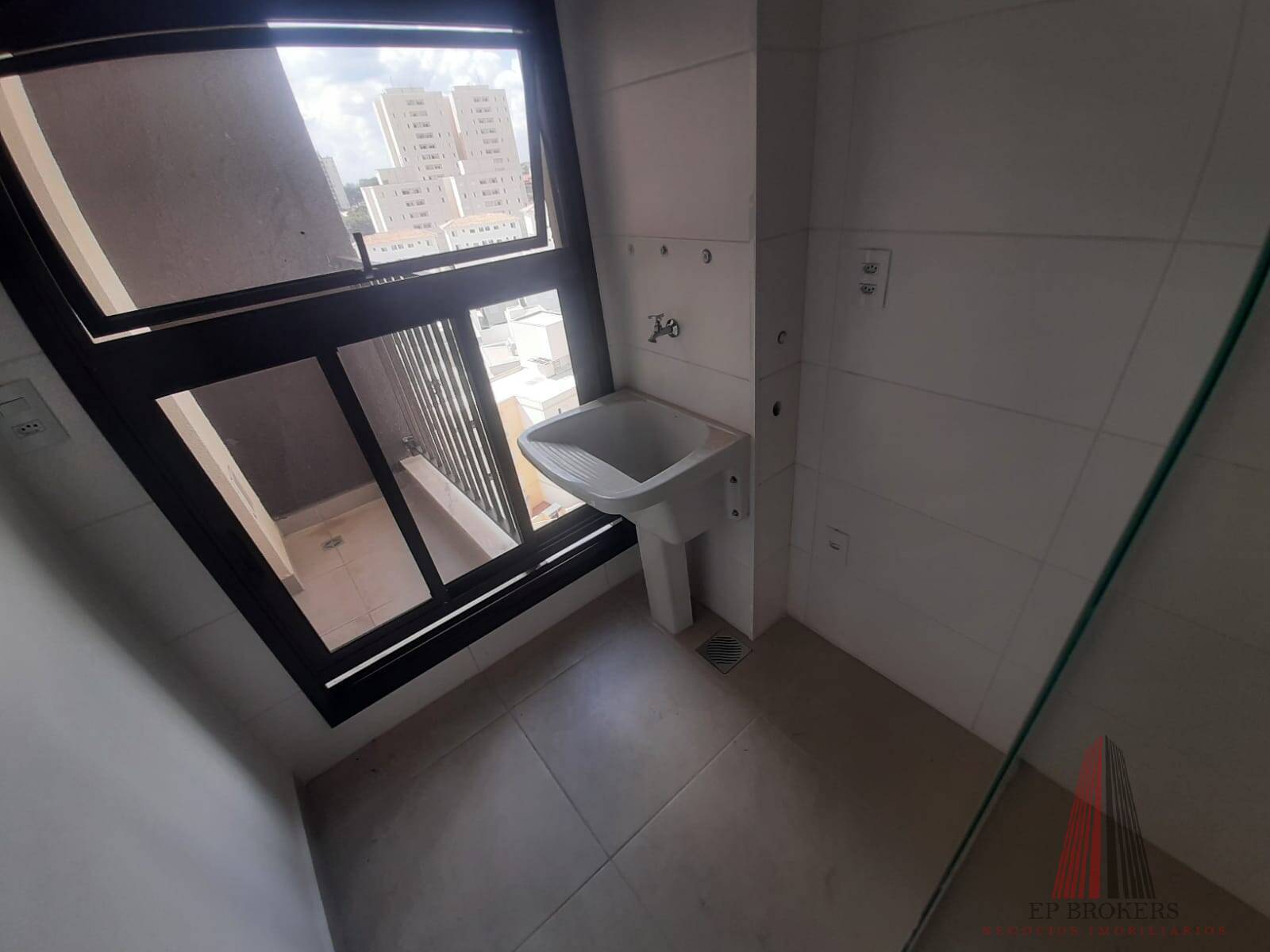 Apartamento à venda com 2 quartos, 62m² - Foto 6