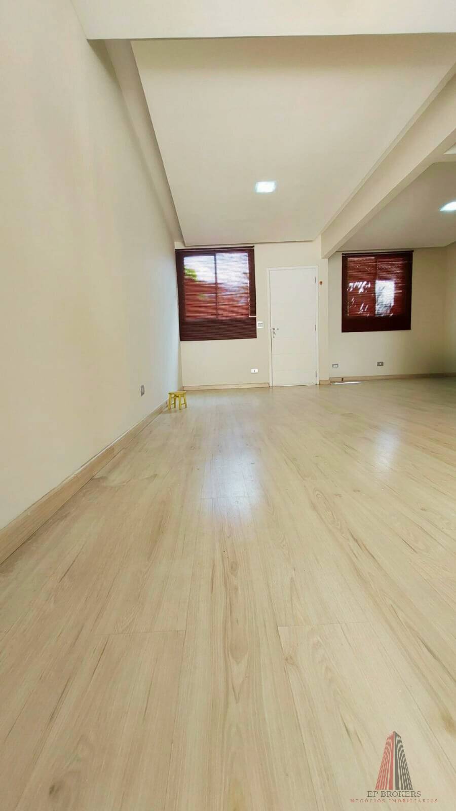 Casa à venda com 3 quartos, 94m² - Foto 5