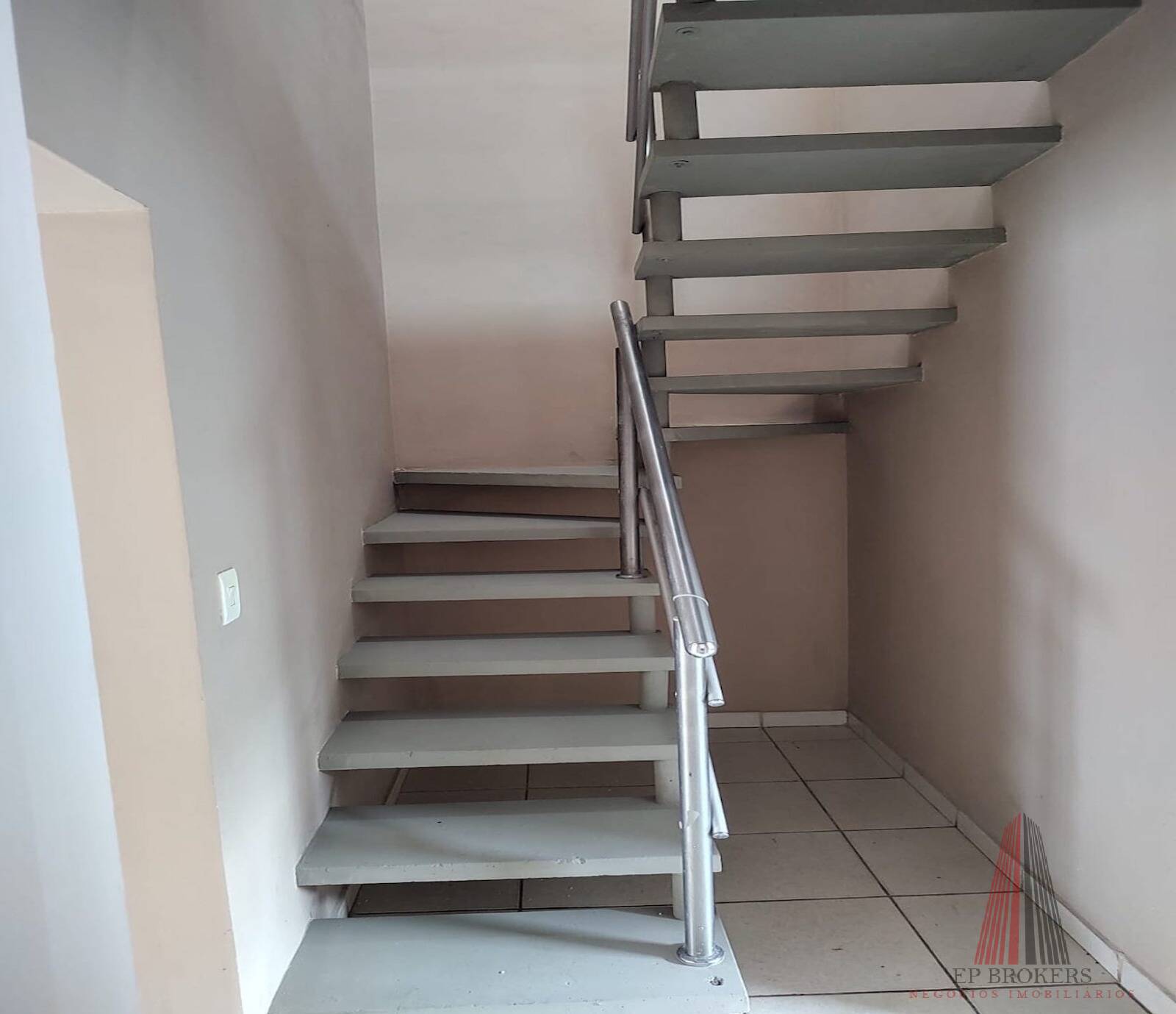 Casa à venda com 3 quartos, 184m² - Foto 6