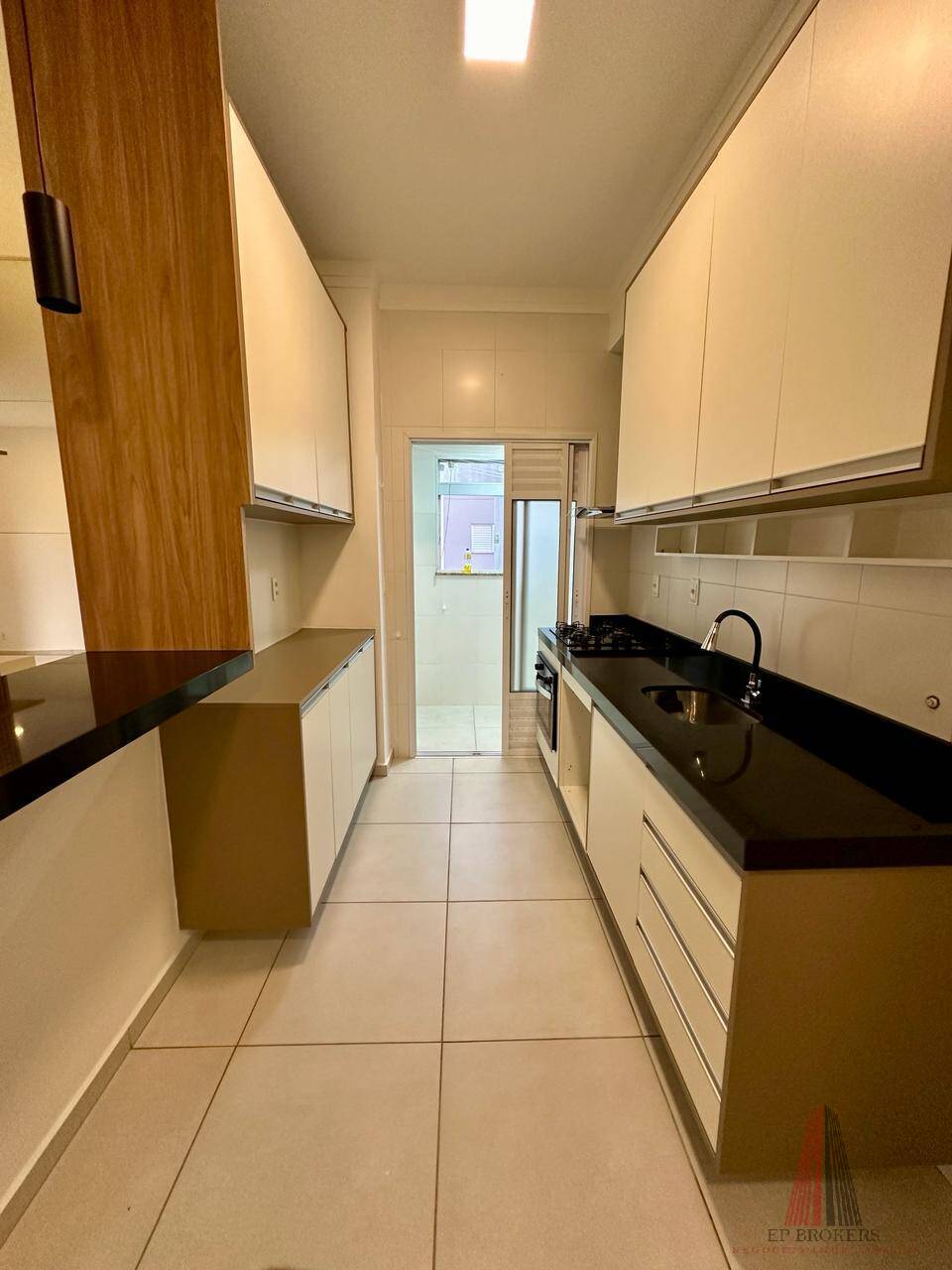 Apartamento à venda com 2 quartos, 85m² - Foto 6