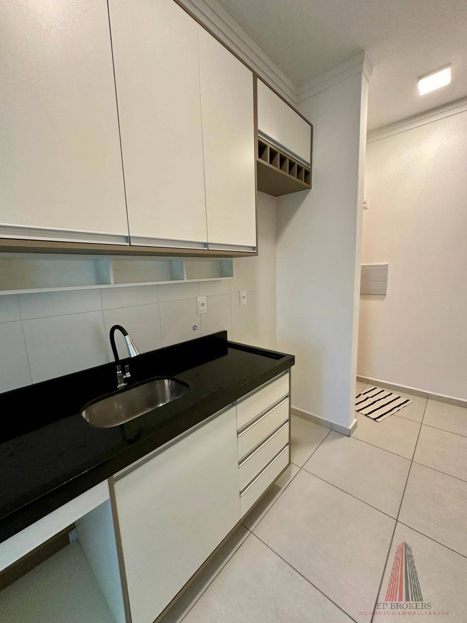 Apartamento à venda com 2 quartos, 85m² - Foto 10