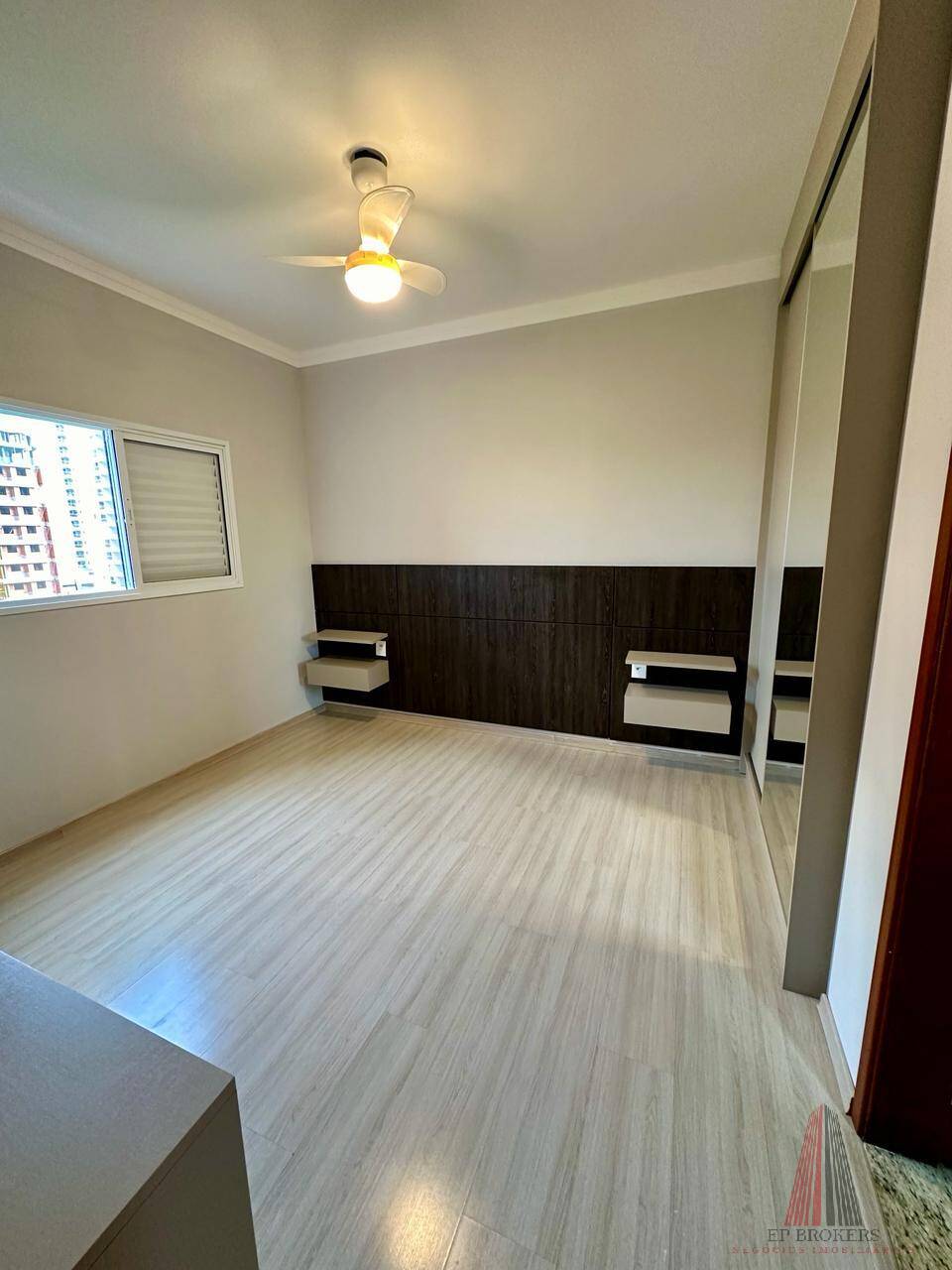 Apartamento à venda com 2 quartos, 85m² - Foto 24