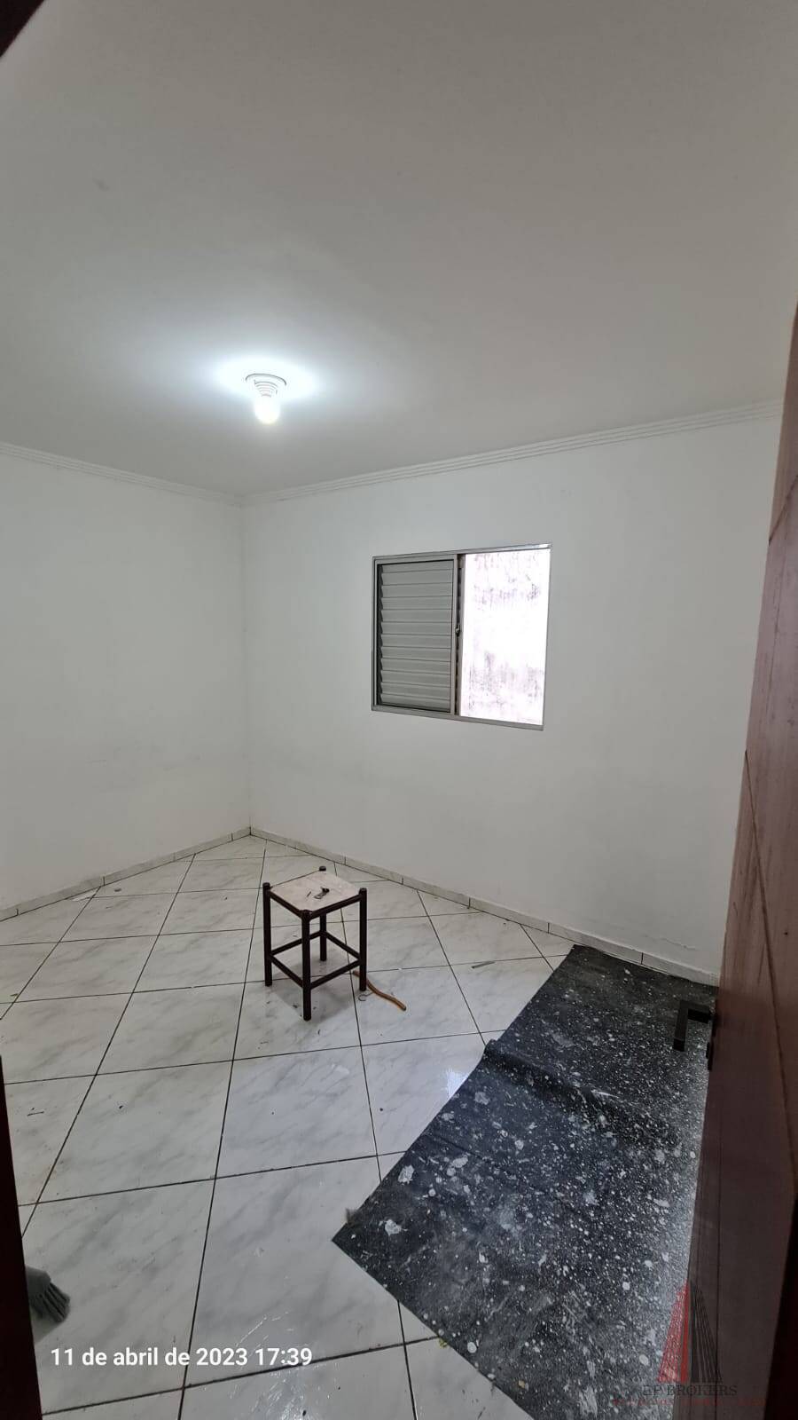 Casa à venda com 3 quartos, 240m² - Foto 16