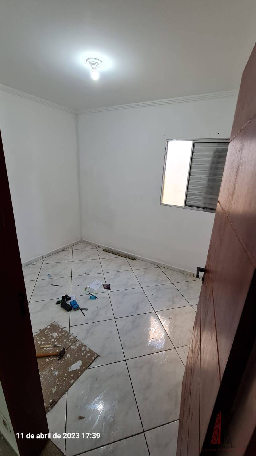 Casa à venda com 3 quartos, 240m² - Foto 18