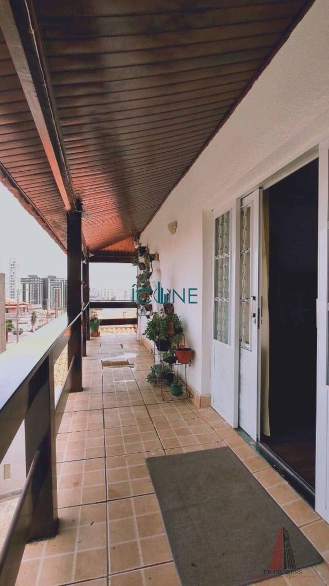 Casa à venda com 4 quartos, 458m² - Foto 15