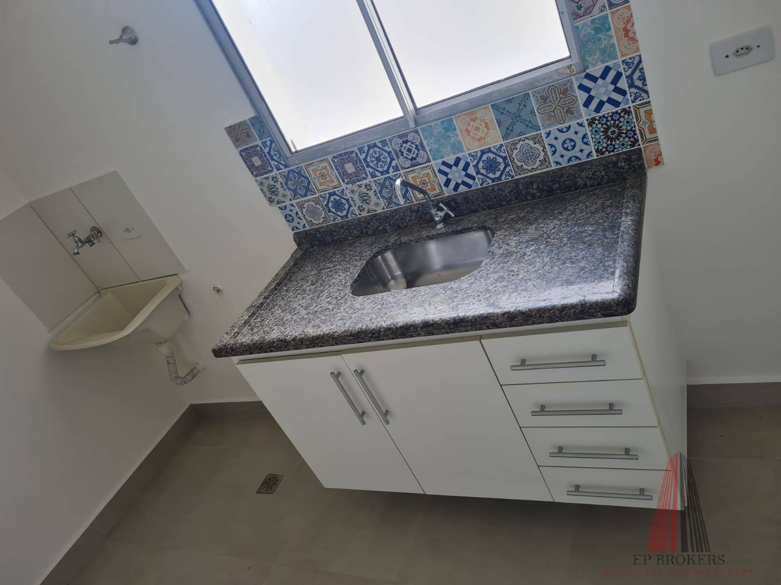 Apartamento à venda com 2 quartos, 48m² - Foto 5