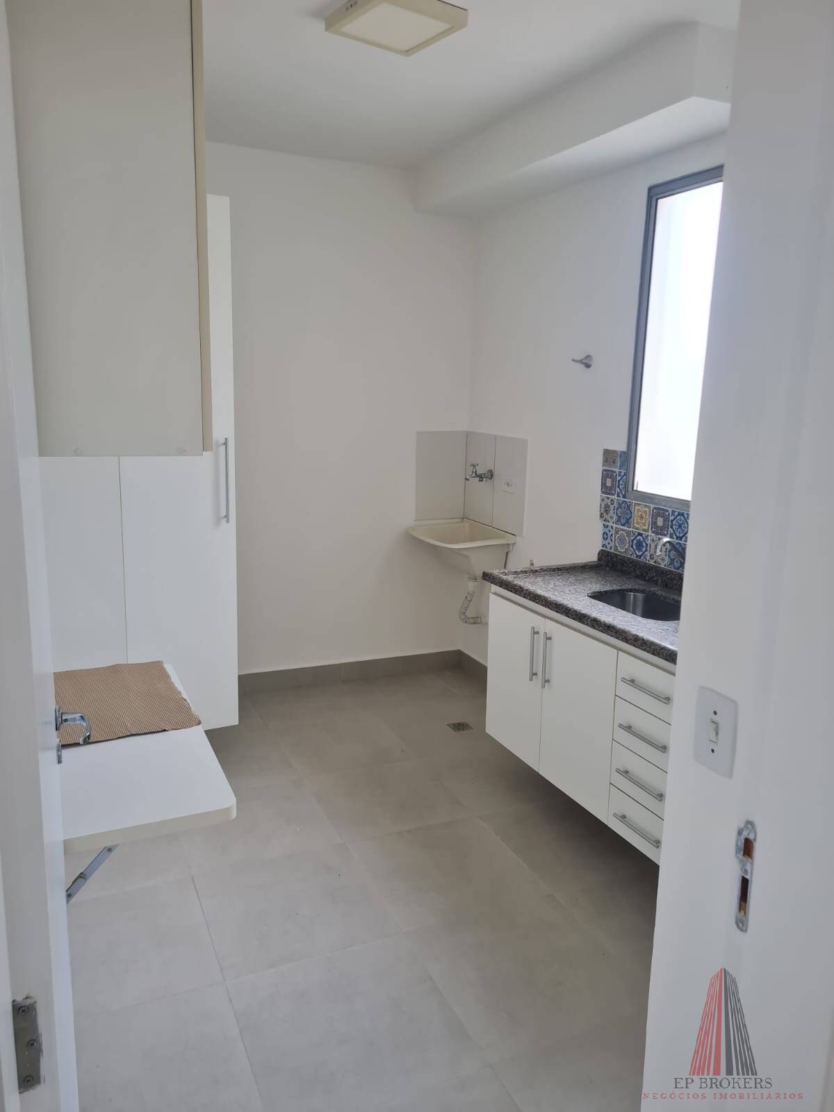 Apartamento à venda com 2 quartos, 48m² - Foto 3