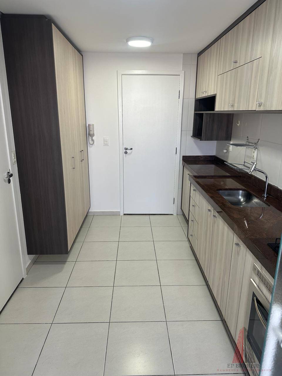 Apartamento à venda com 3 quartos, 125m² - Foto 5