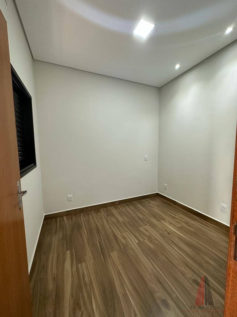 Casa à venda com 3 quartos, 105m² - Foto 15