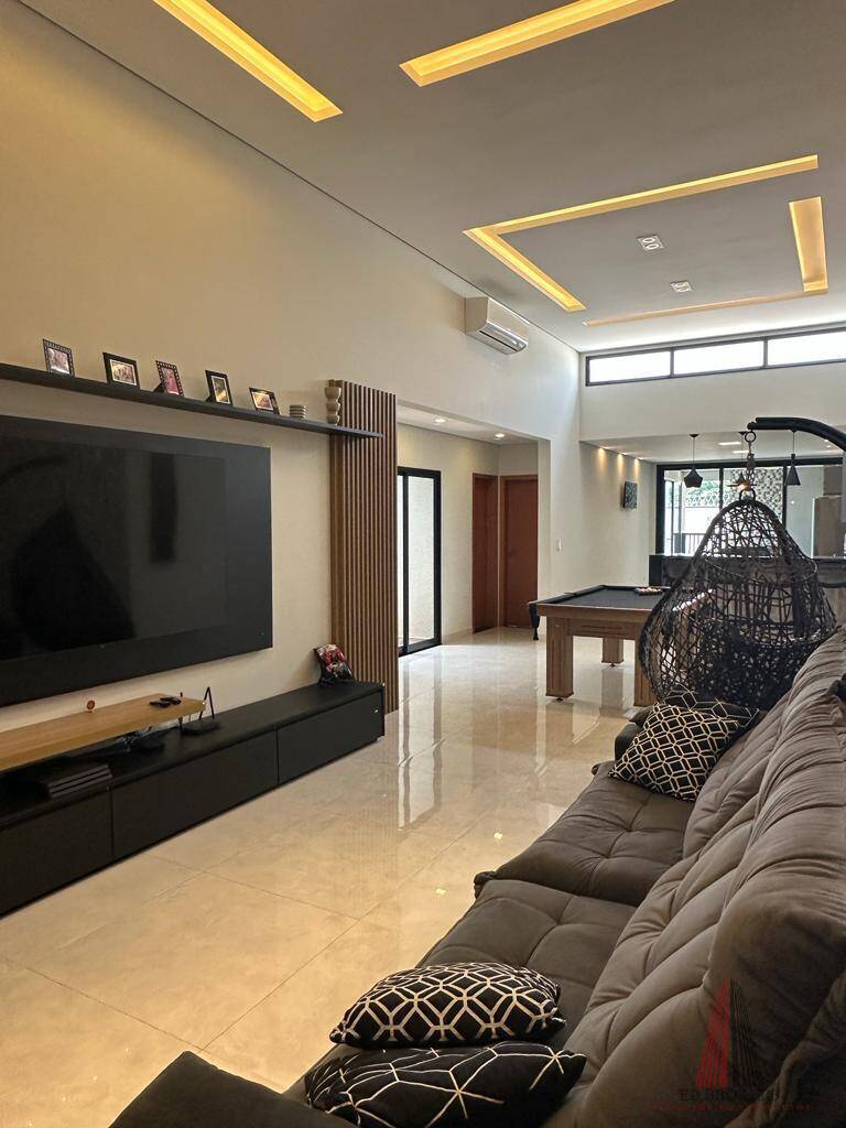 Casa à venda com 2 quartos, 163m² - Foto 10