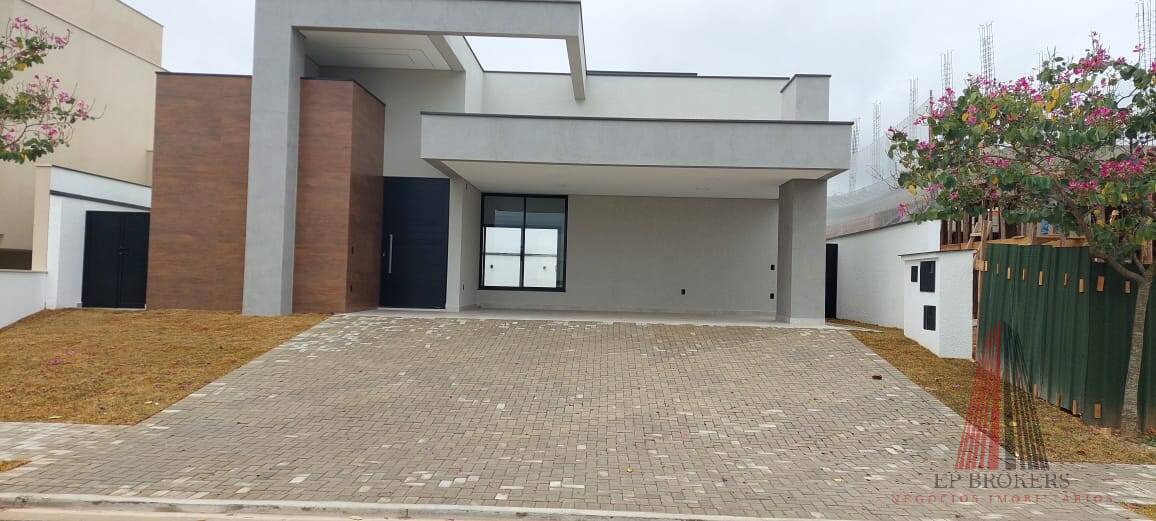 Casa à venda com 3 quartos, 248m² - Foto 3