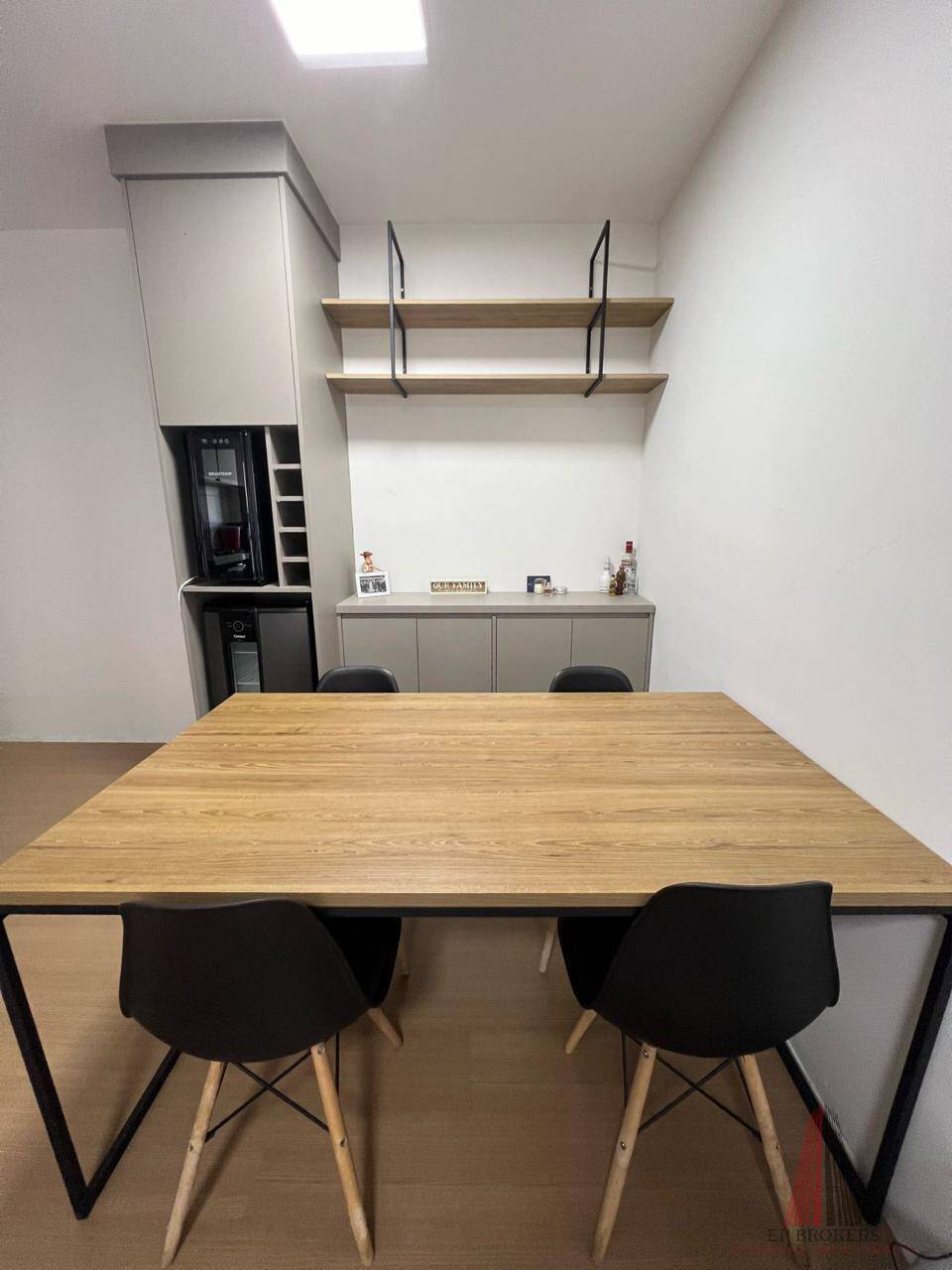 Apartamento à venda com 2 quartos, 61m² - Foto 7