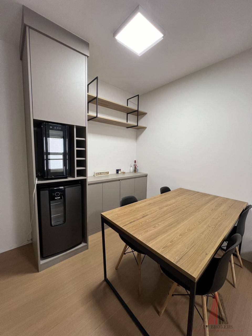 Apartamento à venda com 2 quartos, 61m² - Foto 6