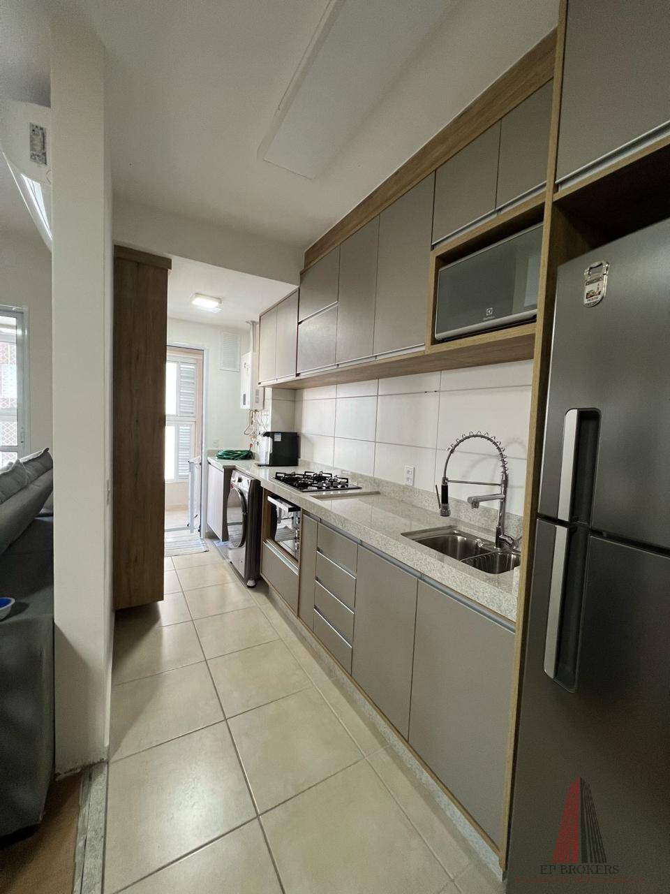 Apartamento à venda com 2 quartos, 61m² - Foto 8