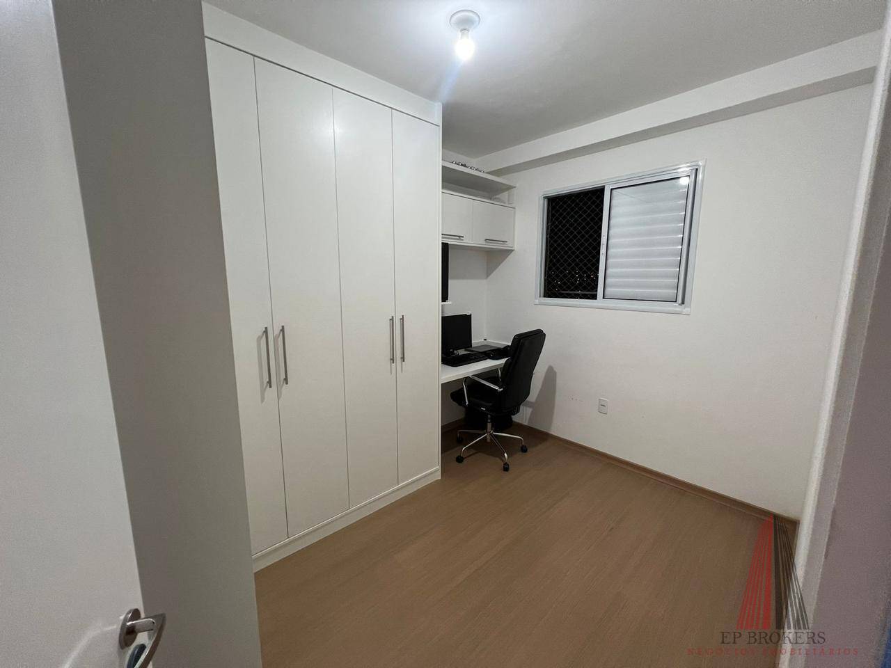 Apartamento à venda com 2 quartos, 61m² - Foto 14