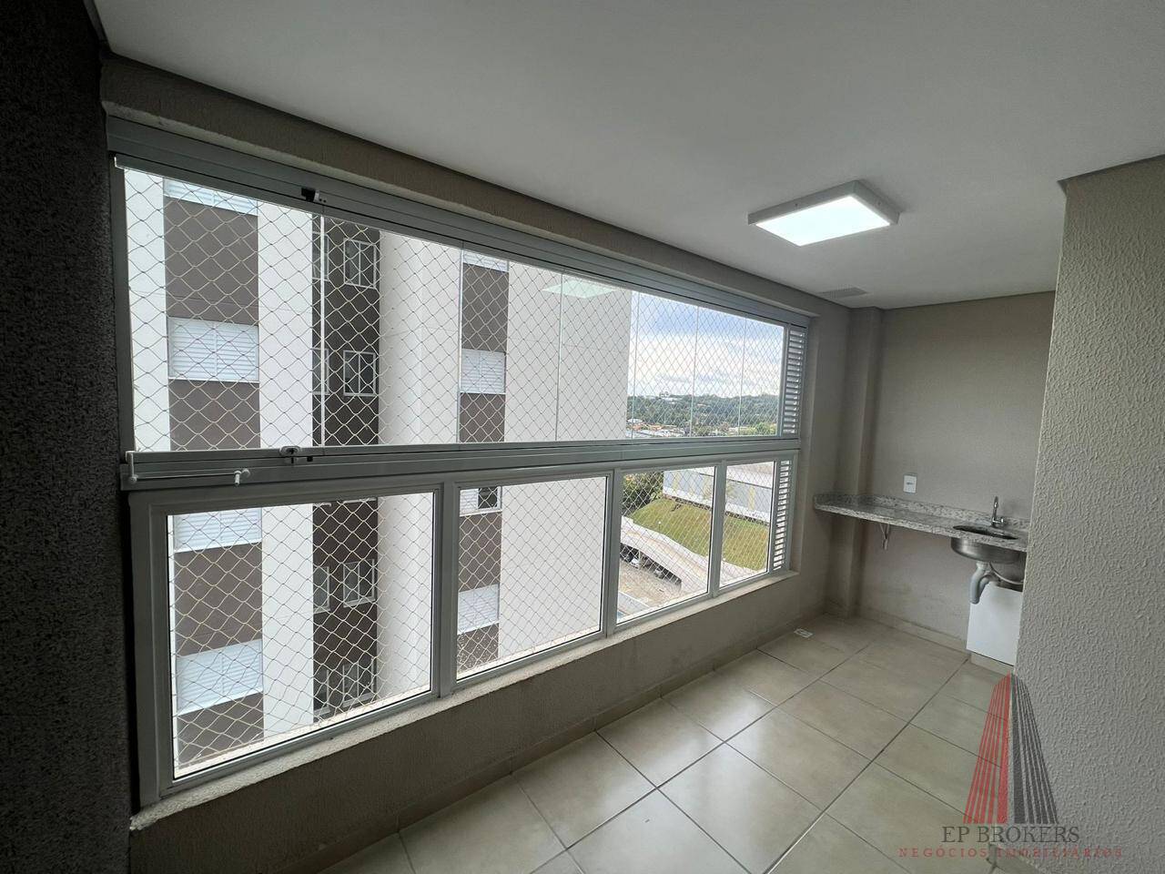 Apartamento à venda com 2 quartos, 61m² - Foto 20