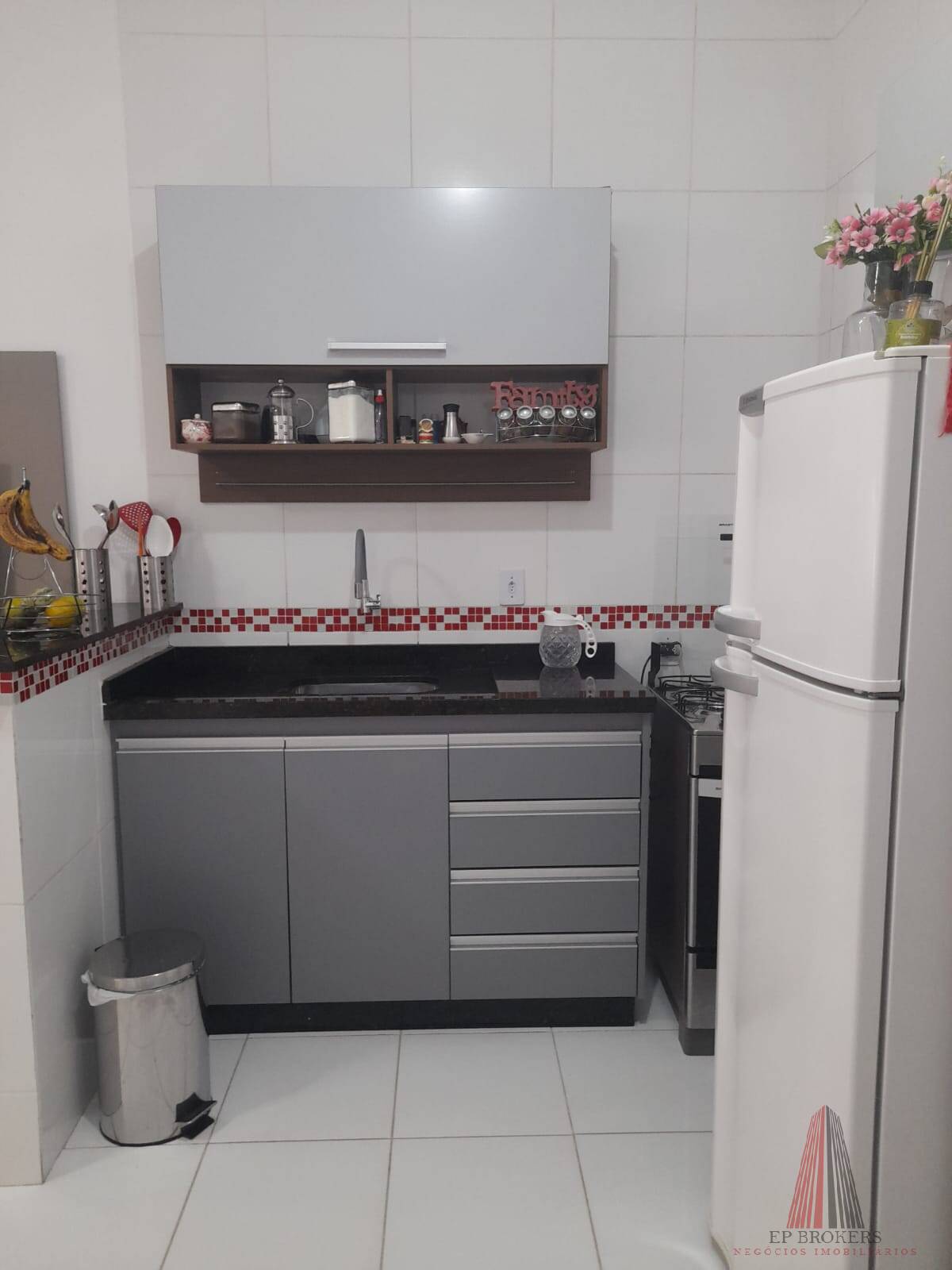 Casa à venda com 2 quartos, 49m² - Foto 5