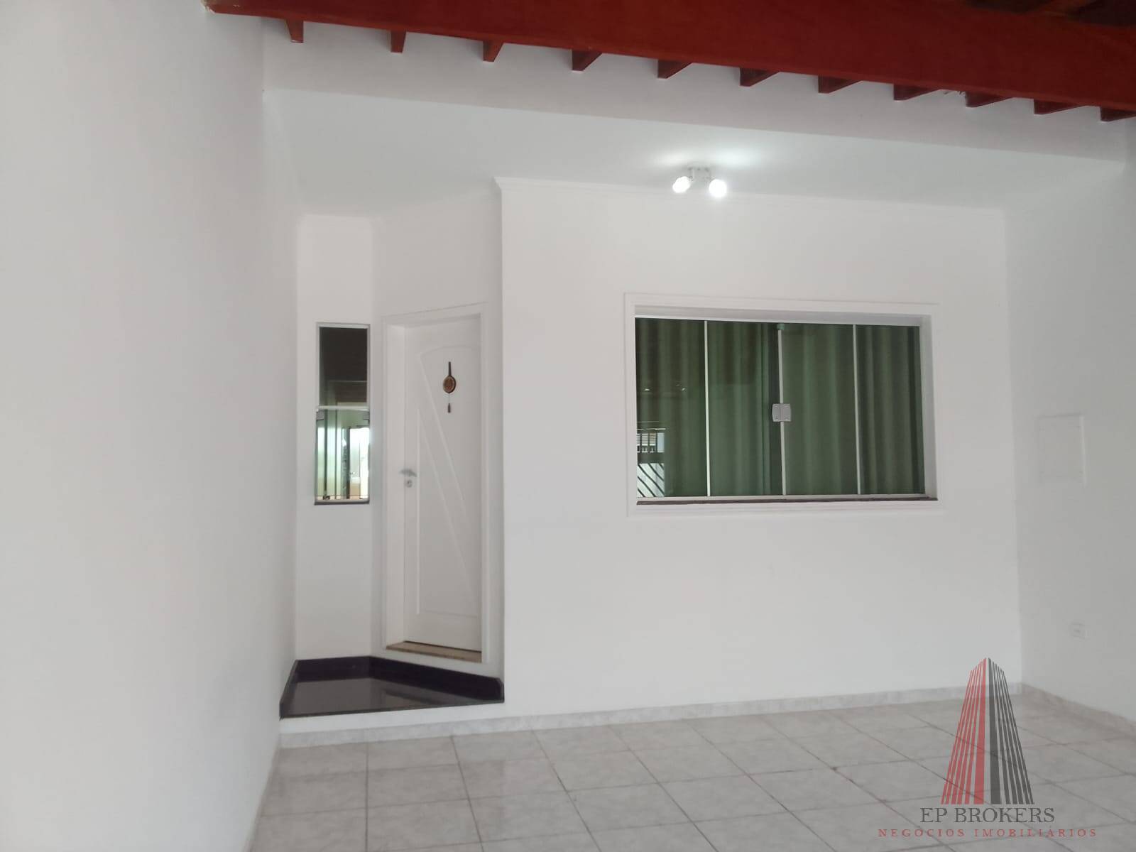 Casa à venda com 3 quartos, 206m² - Foto 4