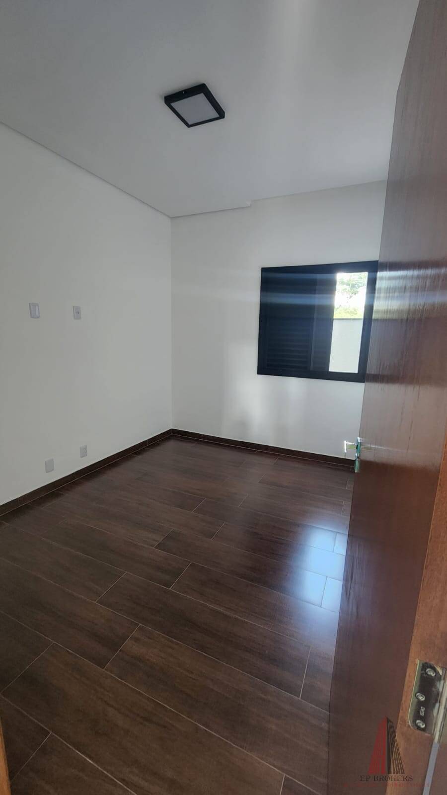 Apartamento à venda com 3 quartos, 106m² - Foto 9