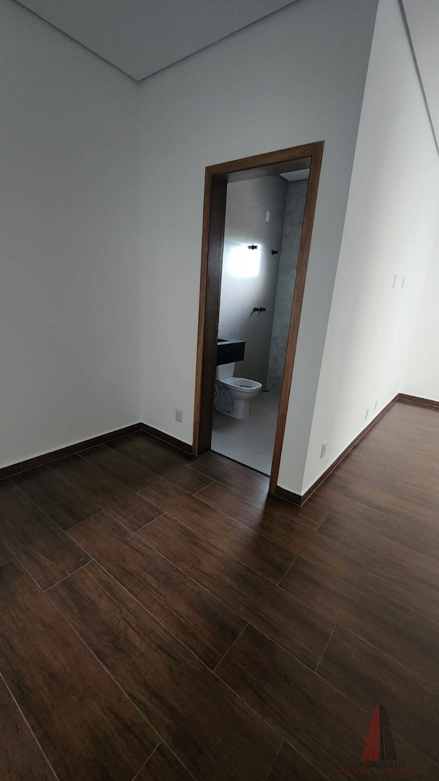 Apartamento à venda com 3 quartos, 106m² - Foto 13