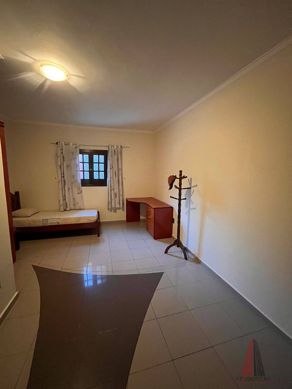 Casa à venda com 6 quartos, 700m² - Foto 22