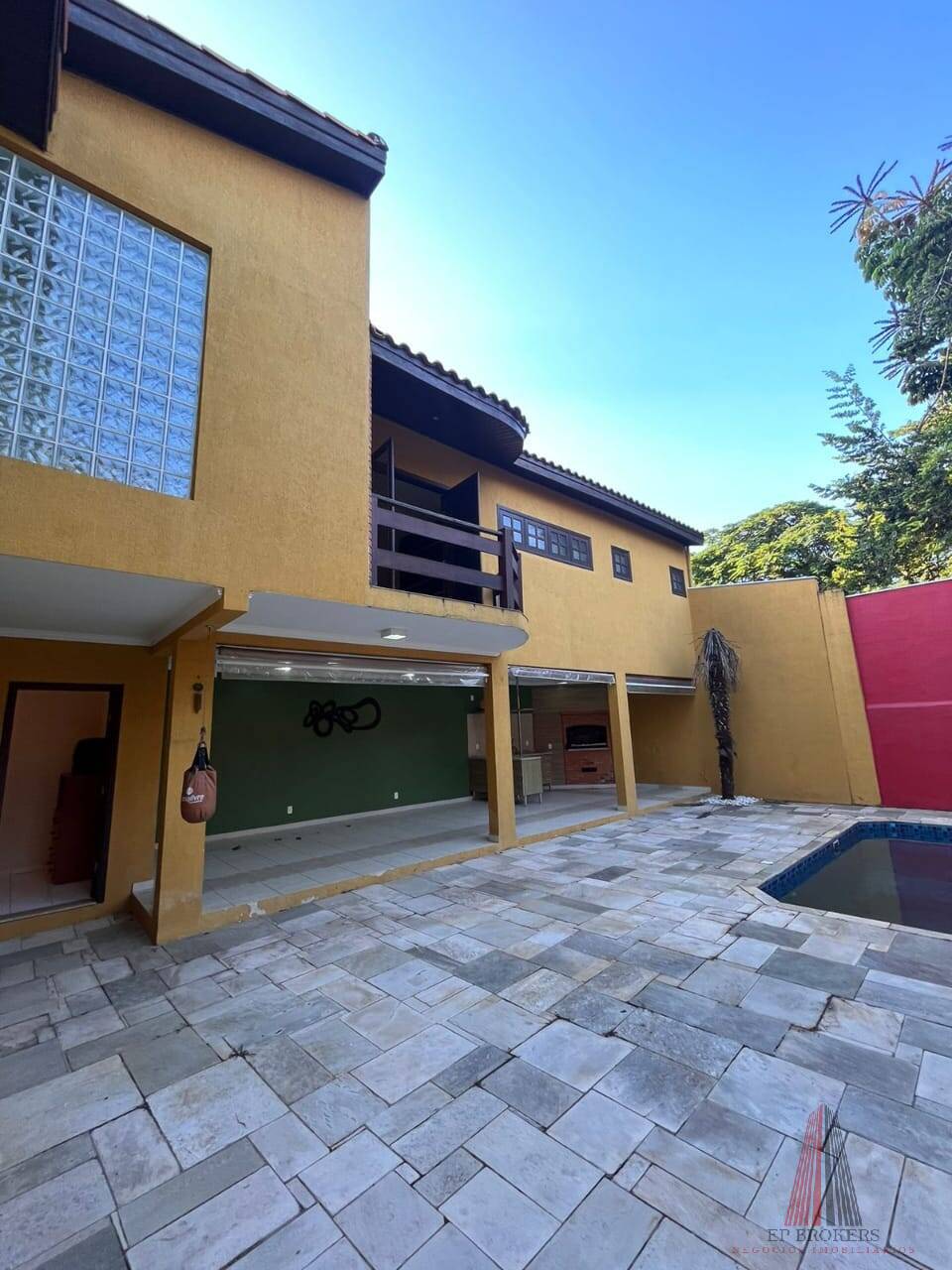 Casa à venda com 6 quartos, 700m² - Foto 16