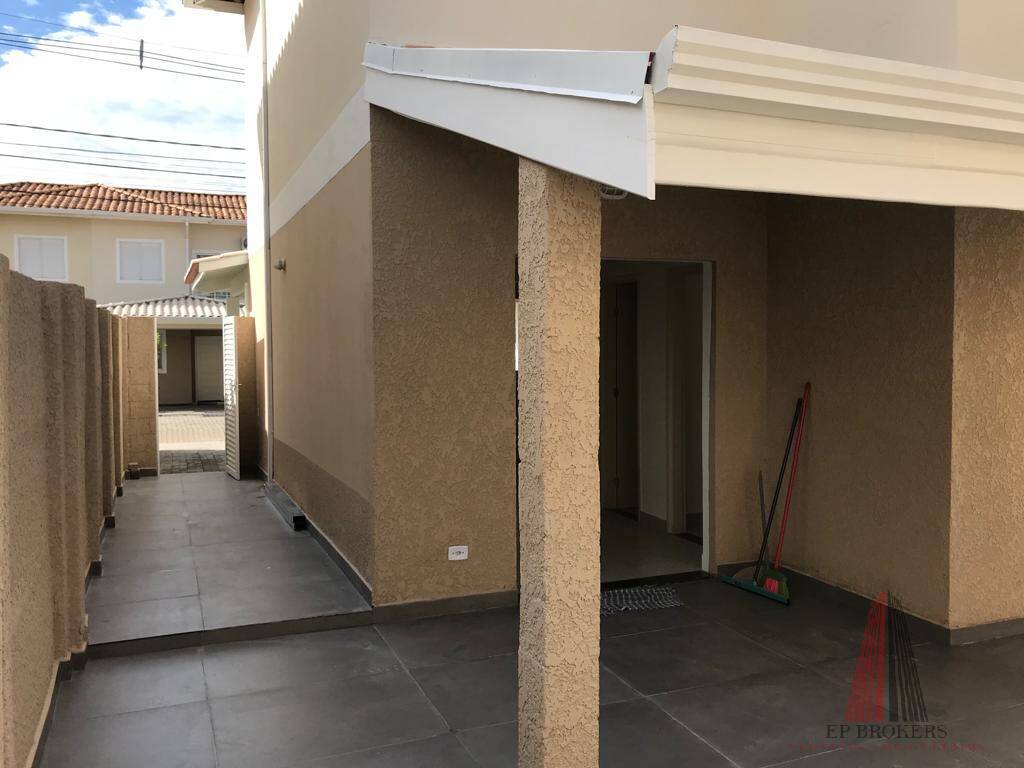 Casa à venda com 3 quartos, 120m² - Foto 18