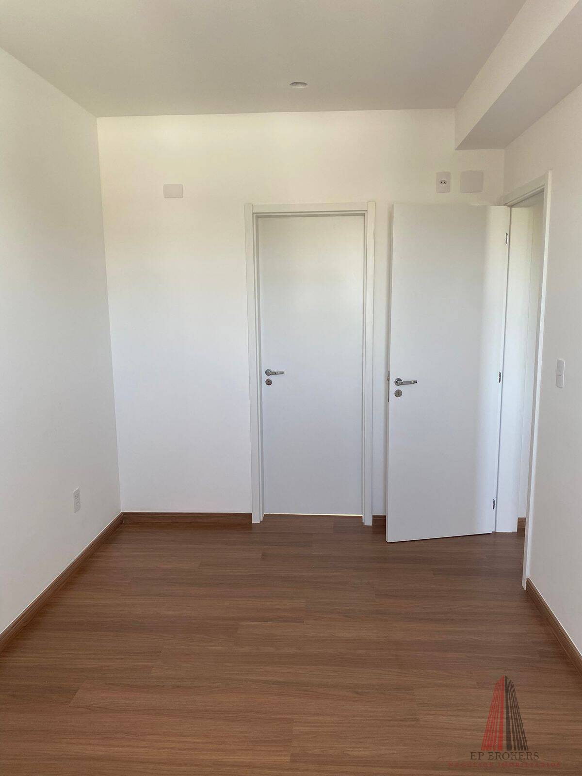 Apartamento à venda com 2 quartos, 62m² - Foto 9