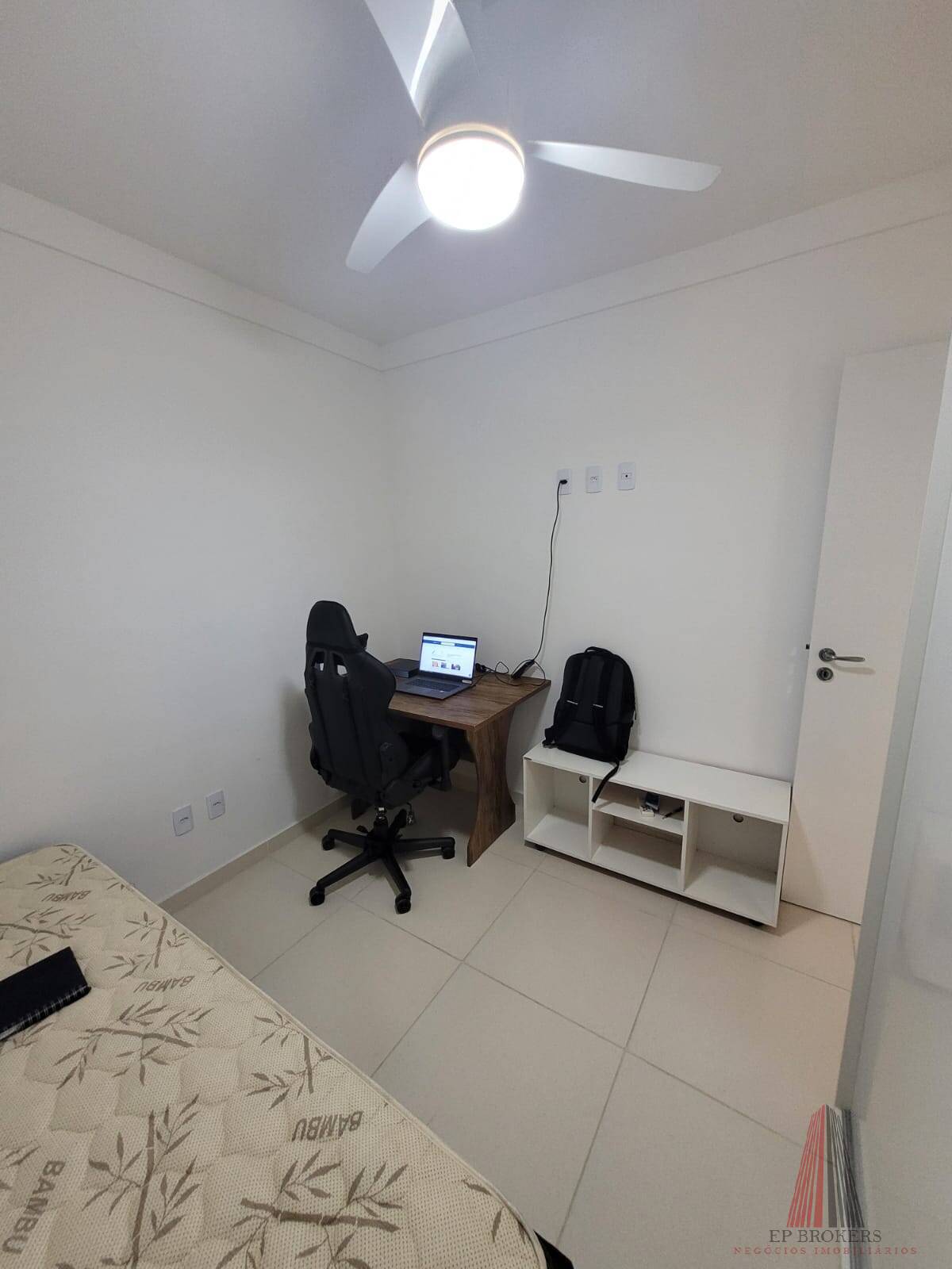 Apartamento à venda com 2 quartos, 104m² - Foto 13