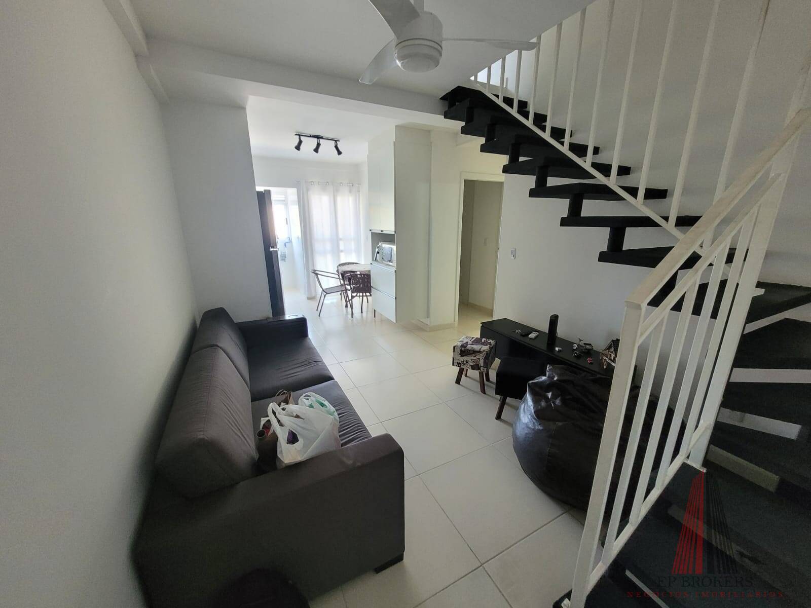 Apartamento à venda com 2 quartos, 104m² - Foto 17