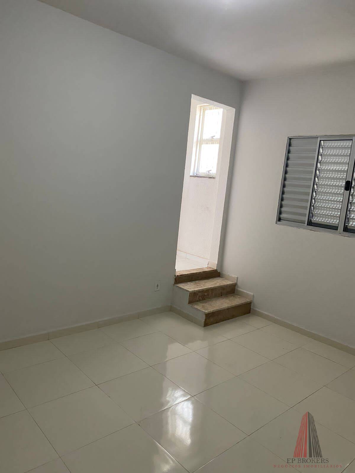 Casa à venda com 3 quartos, 120m² - Foto 3