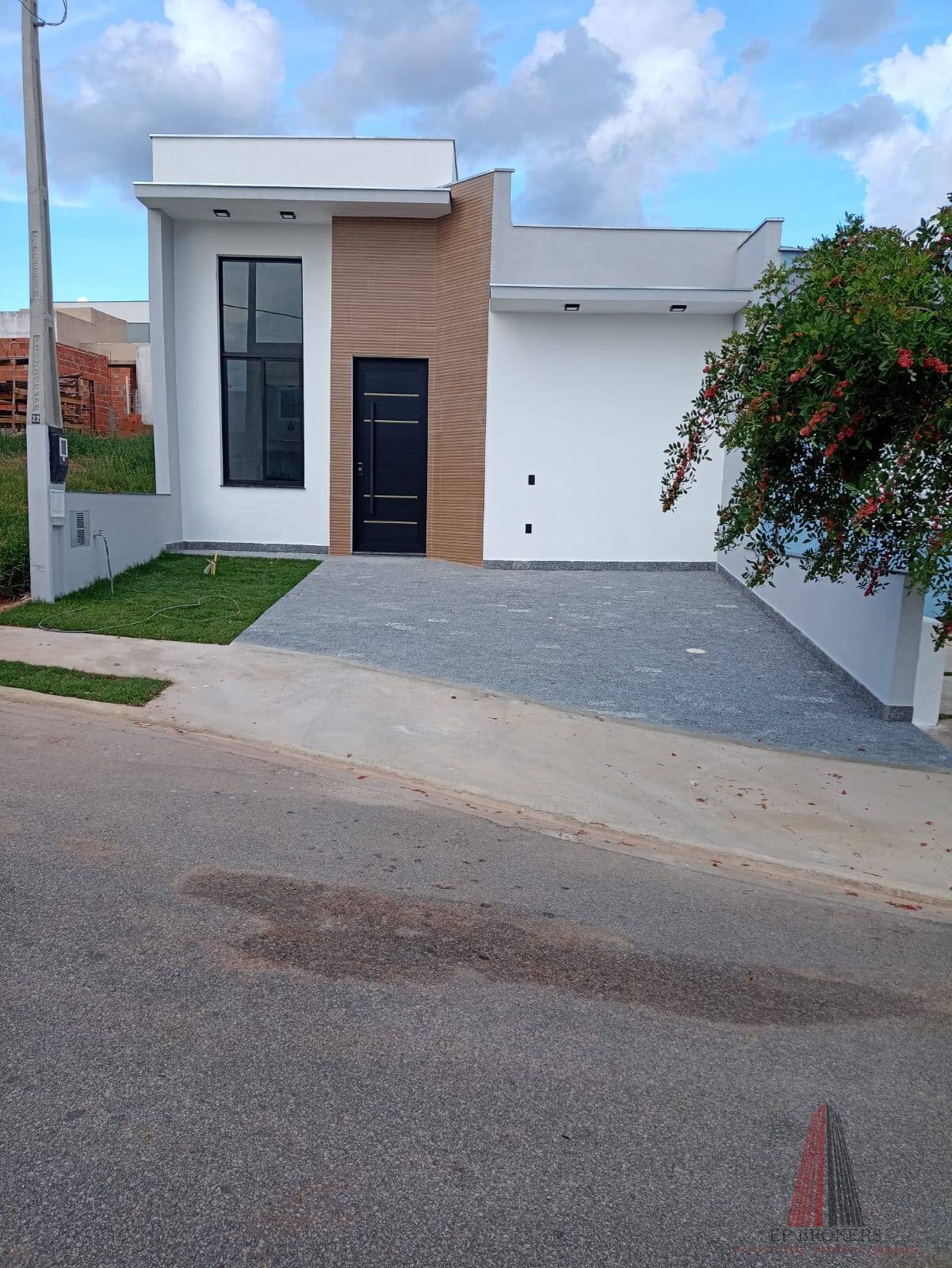 Casa de Condomínio à venda com 3 quartos, 98m² - Foto 1