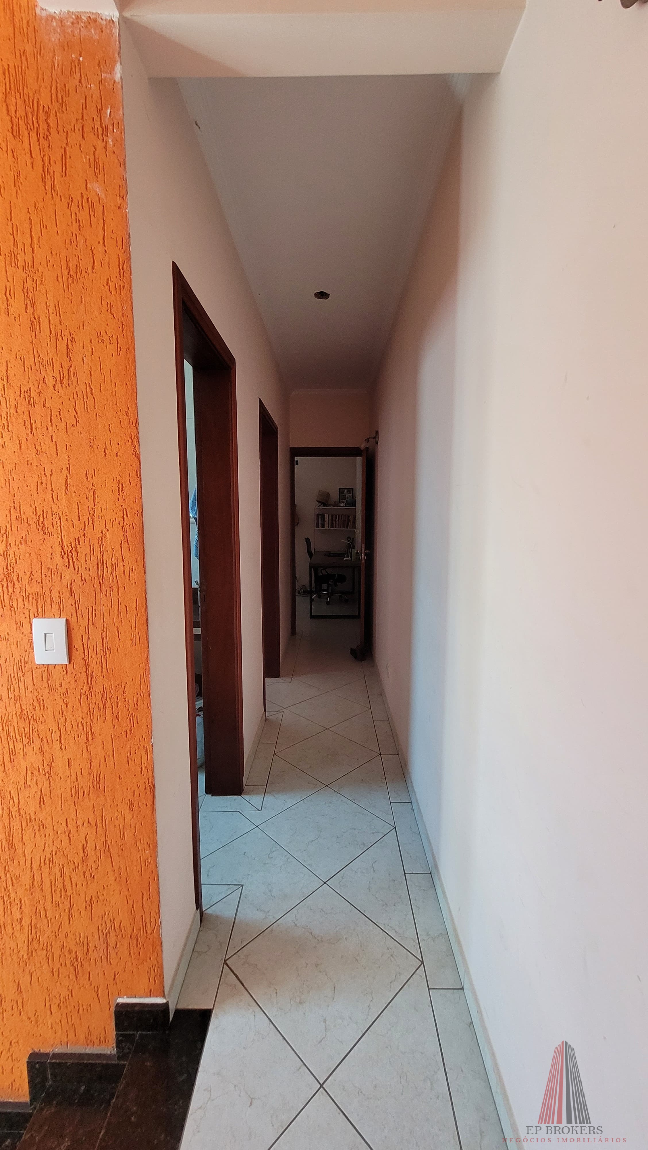 Casa à venda com 3 quartos, 245m² - Foto 15