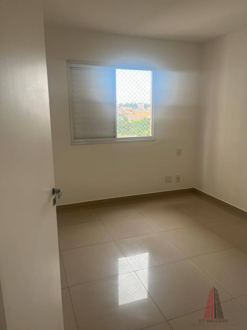 Apartamento à venda com 3 quartos, 93m² - Foto 7